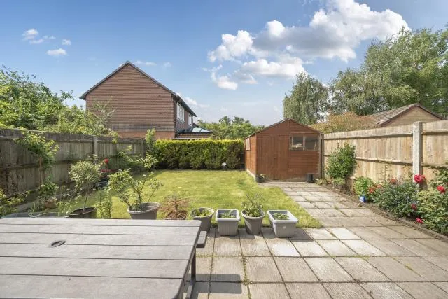 Merrivale Gardens, Woking, GU21, photo 20
