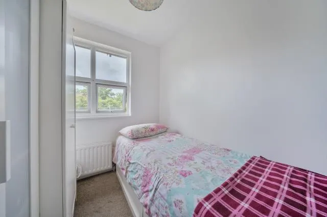 Merrivale Gardens, Woking, GU21, photo 15