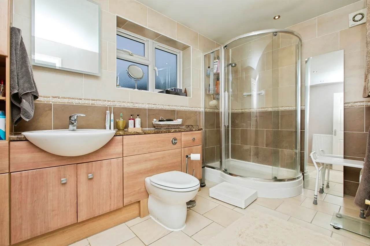 Bradwell Close, Mickleover, DE3, photo 20