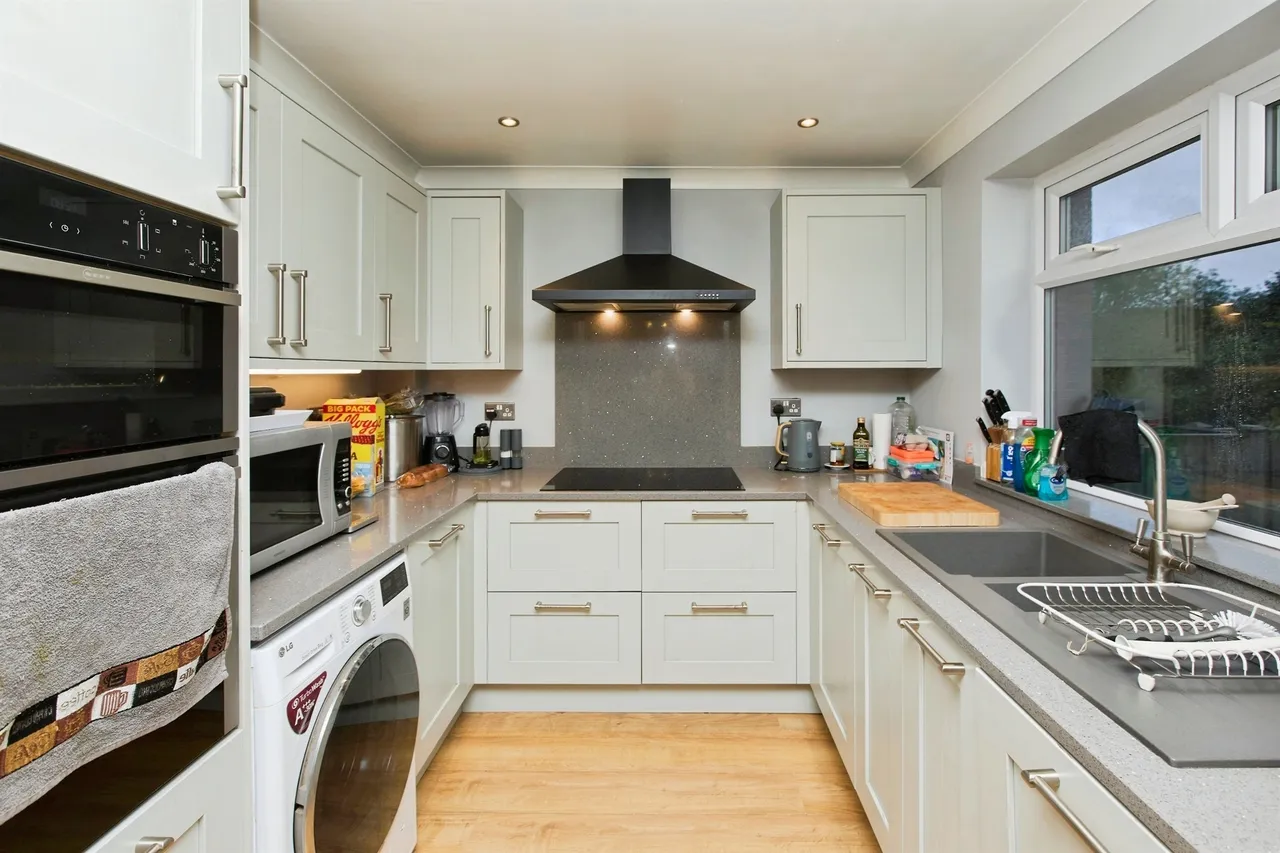 Bradwell Close, Mickleover, DE3, photo 3