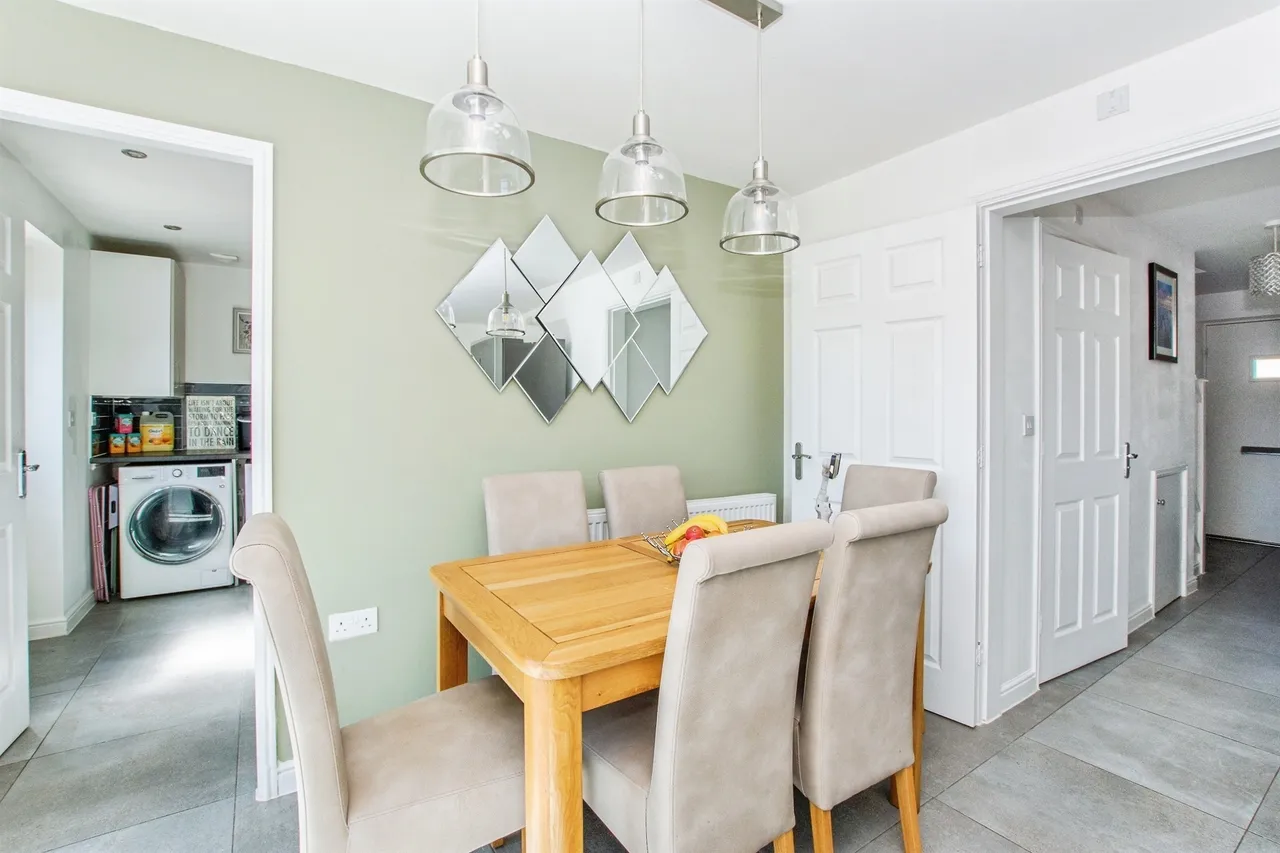St. Francis Close, Holbeach, SPALDING, photo 5