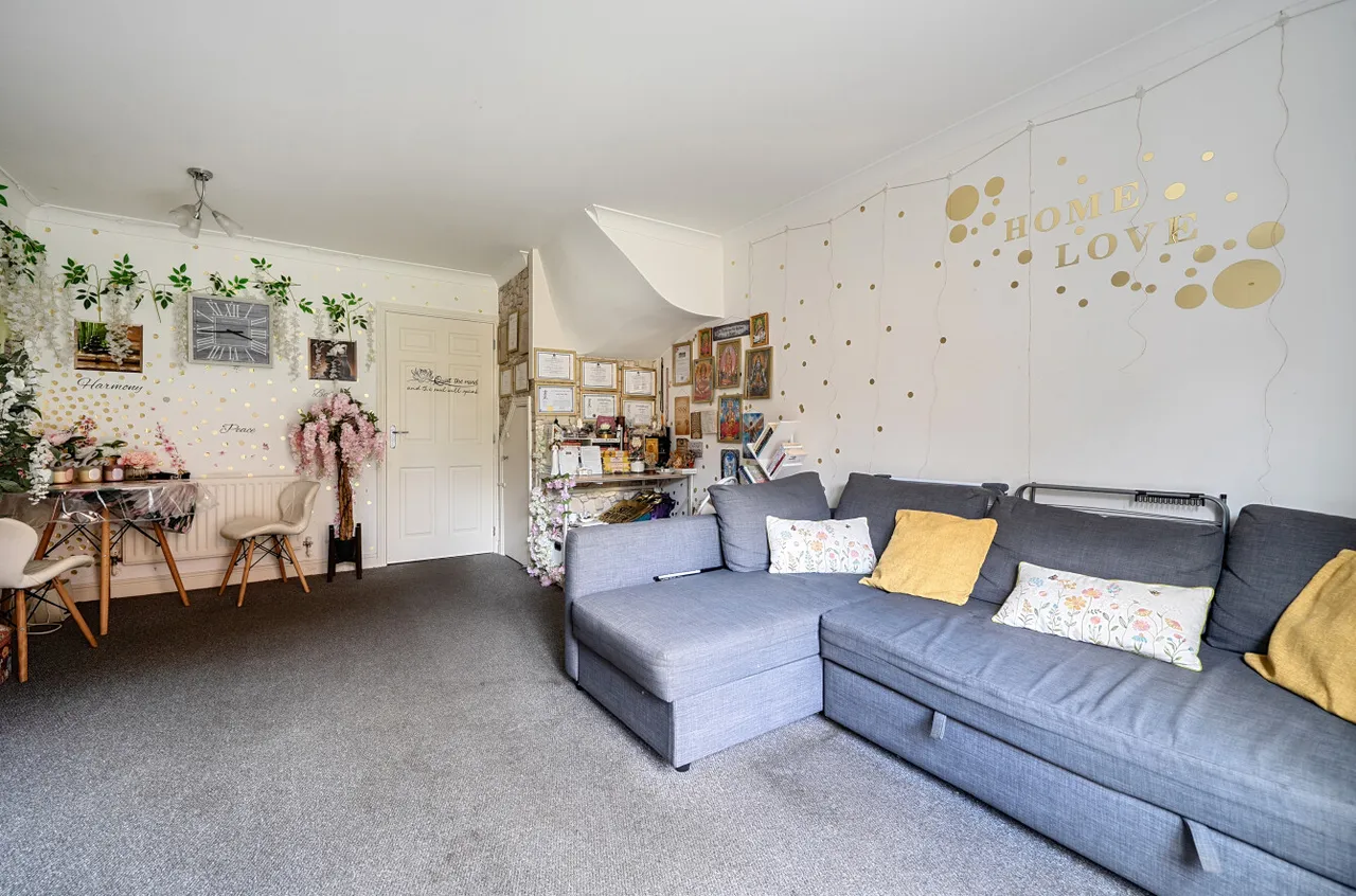 Songbird Close, Shinfield, Reading, Berkshire, RG2 9AB, photo 5