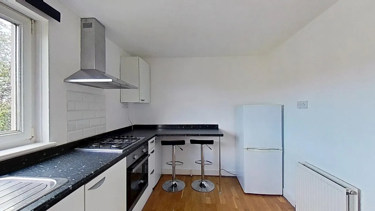 Calder Crescent, Edinburgh, EH11, photo 4