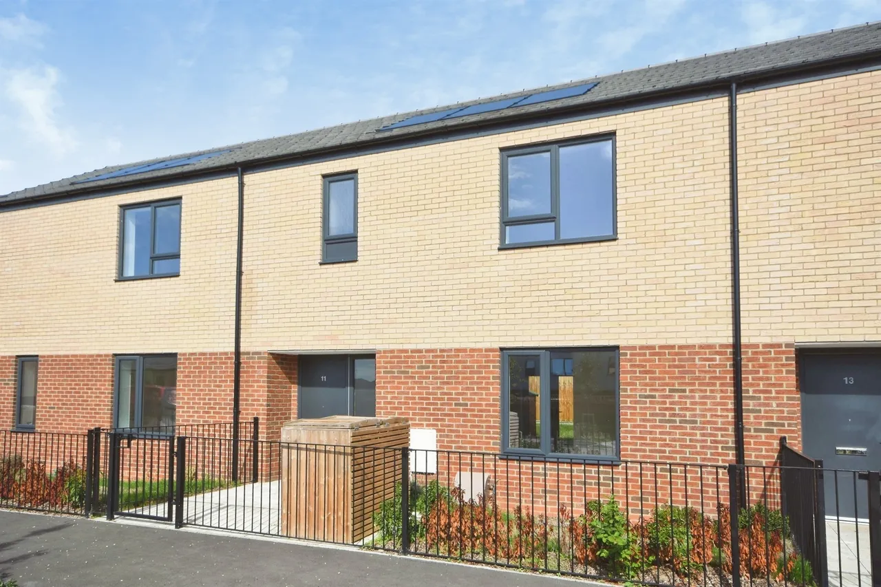 Clarendon Mews, Pitsea, SS13, photo 13