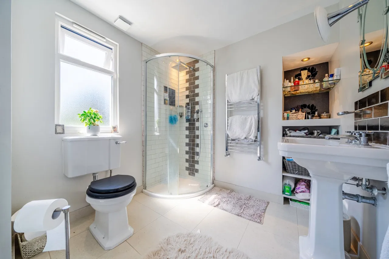 Dunvegan Road, SE9, photo 18