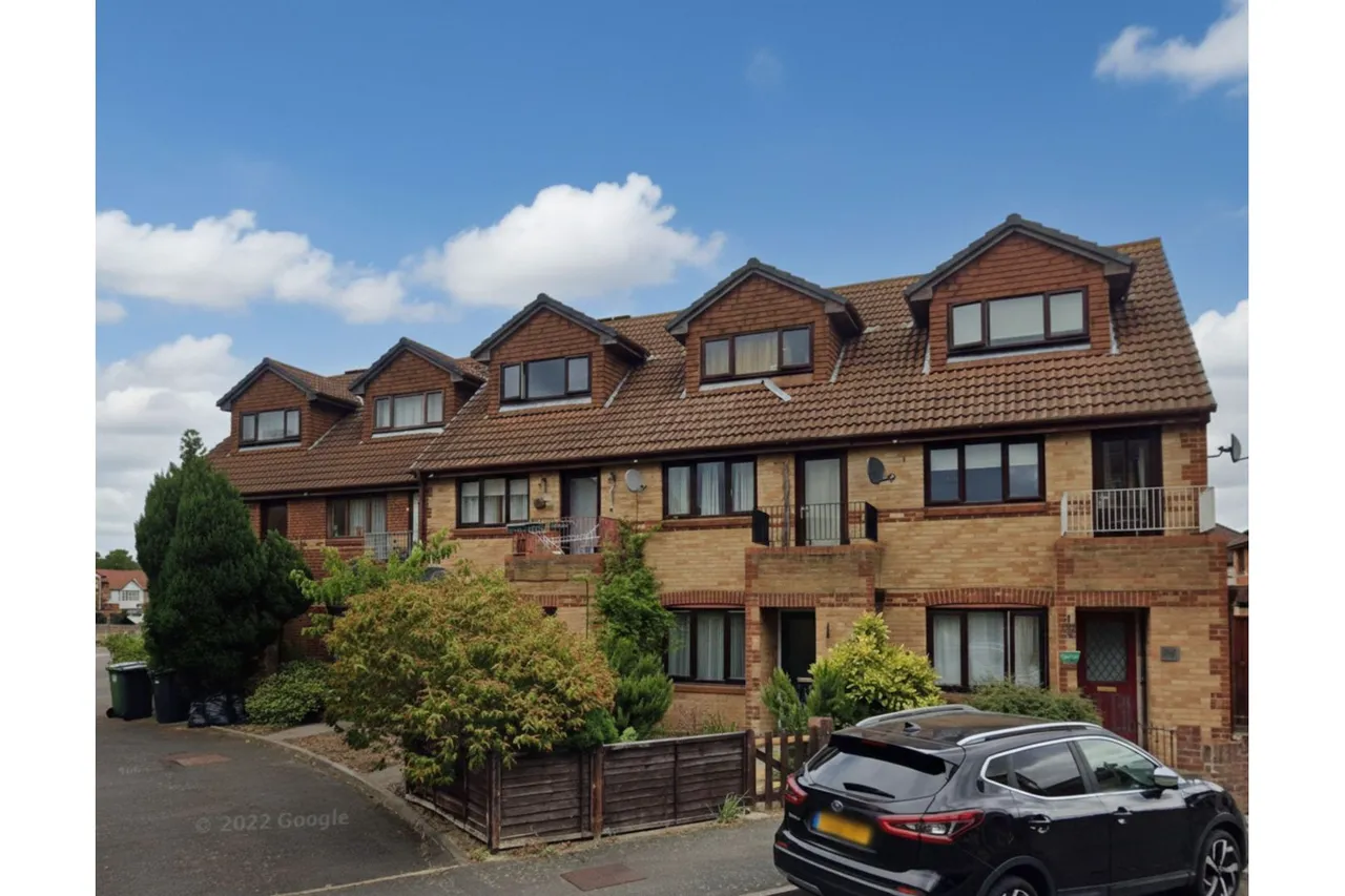 Veronica Gardens, London, SW16, photo 6