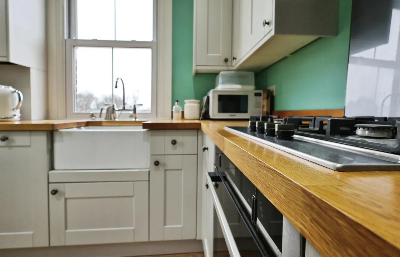 Walsworth Road, Hitchin, photo 7
