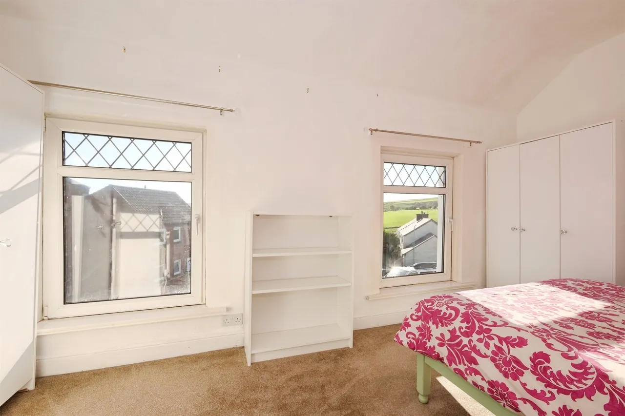 Oak Street, Porth, CF39, photo 17