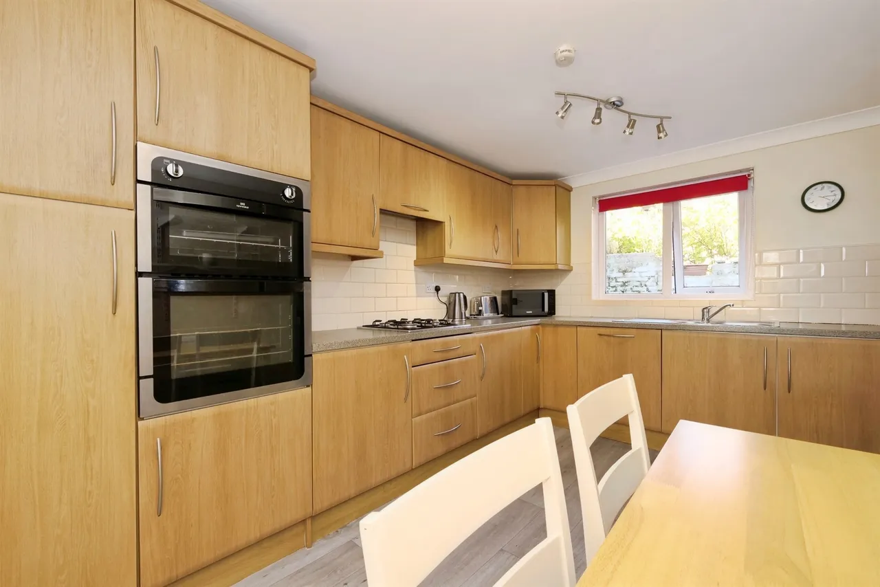 Oak Street, Porth, CF39, photo 8