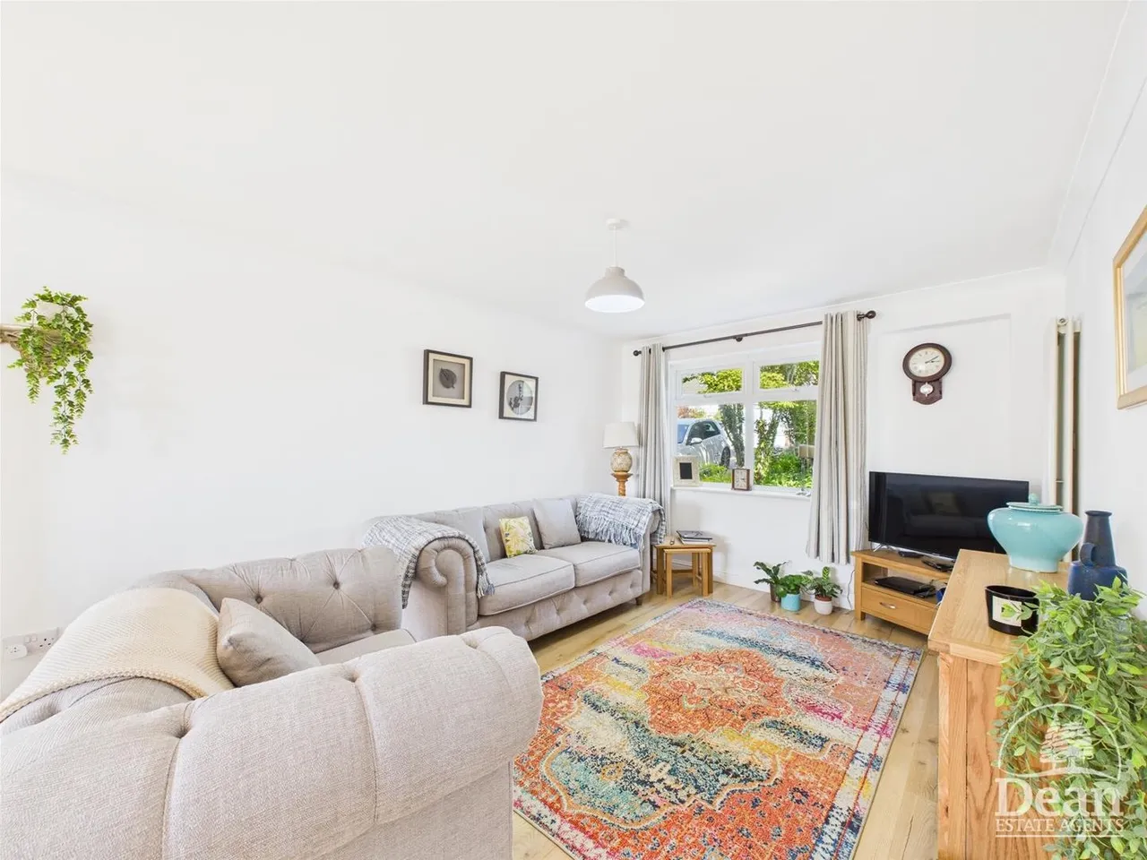 Ash Close, Lydney, photo 2