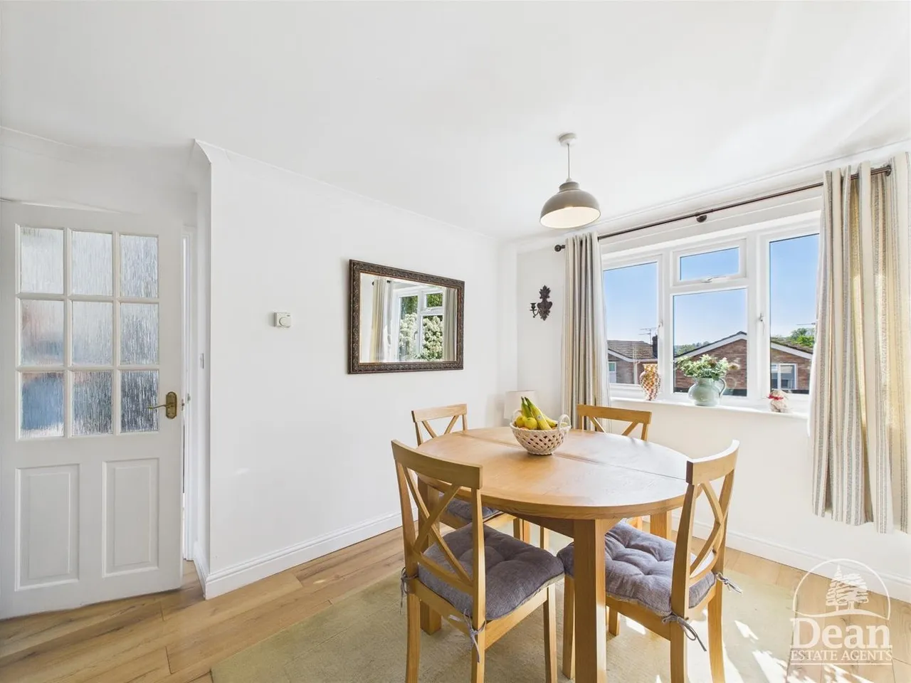Ash Close, Lydney, photo 4
