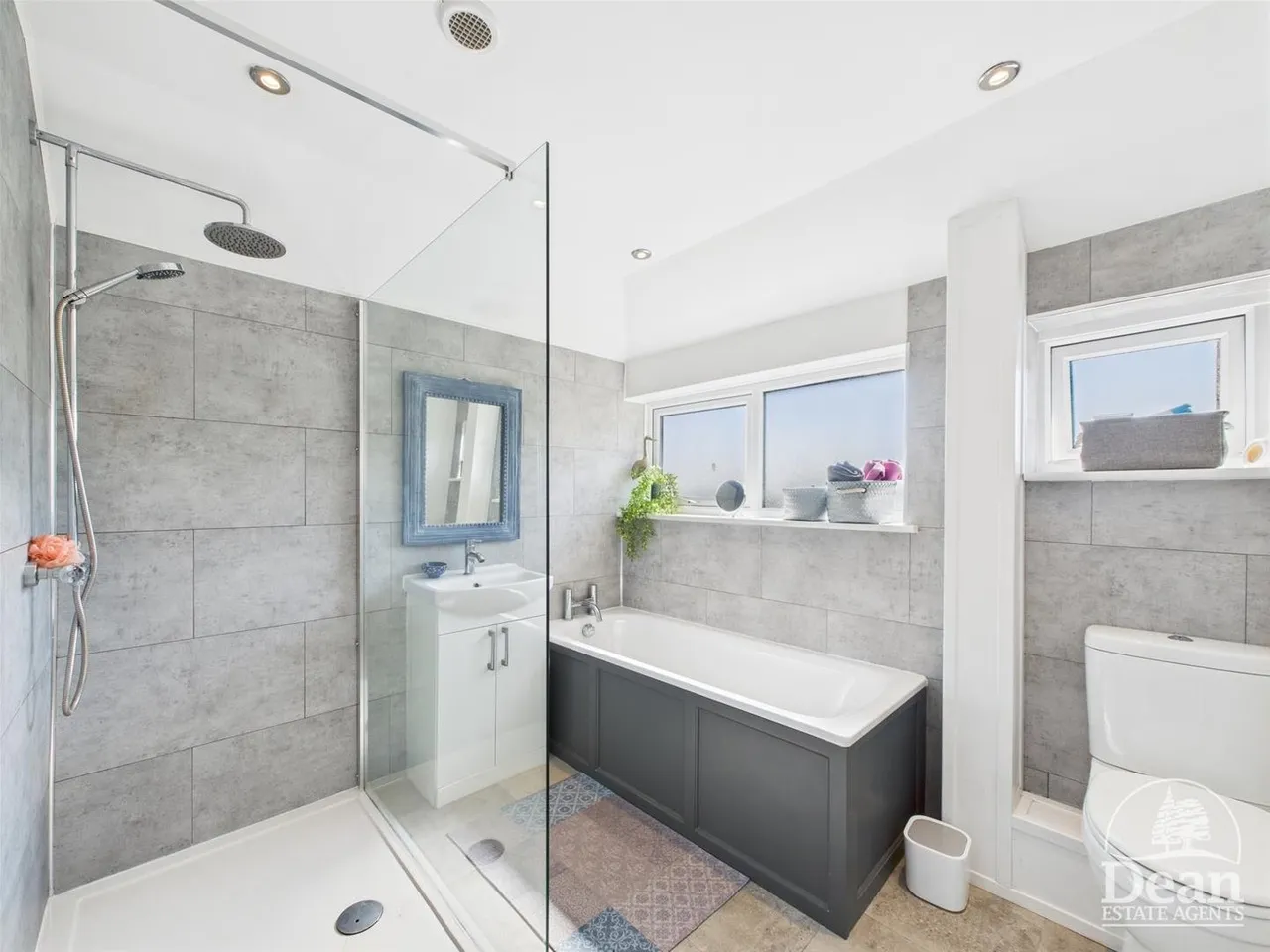 Ash Close, Lydney, photo 11