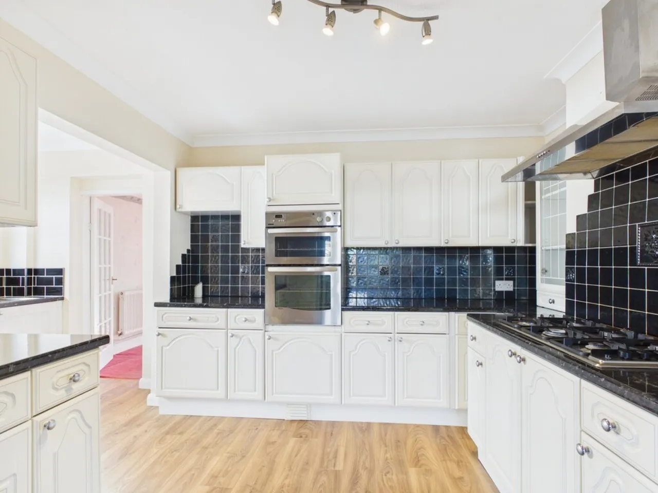 Sandon Road, Stafford, ST16, photo 3
