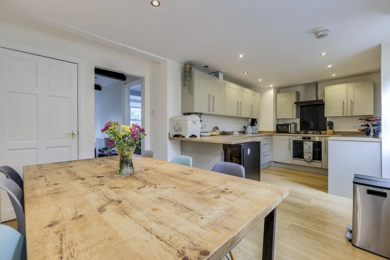 Carr Road, Calverley, LS28, photo 3
