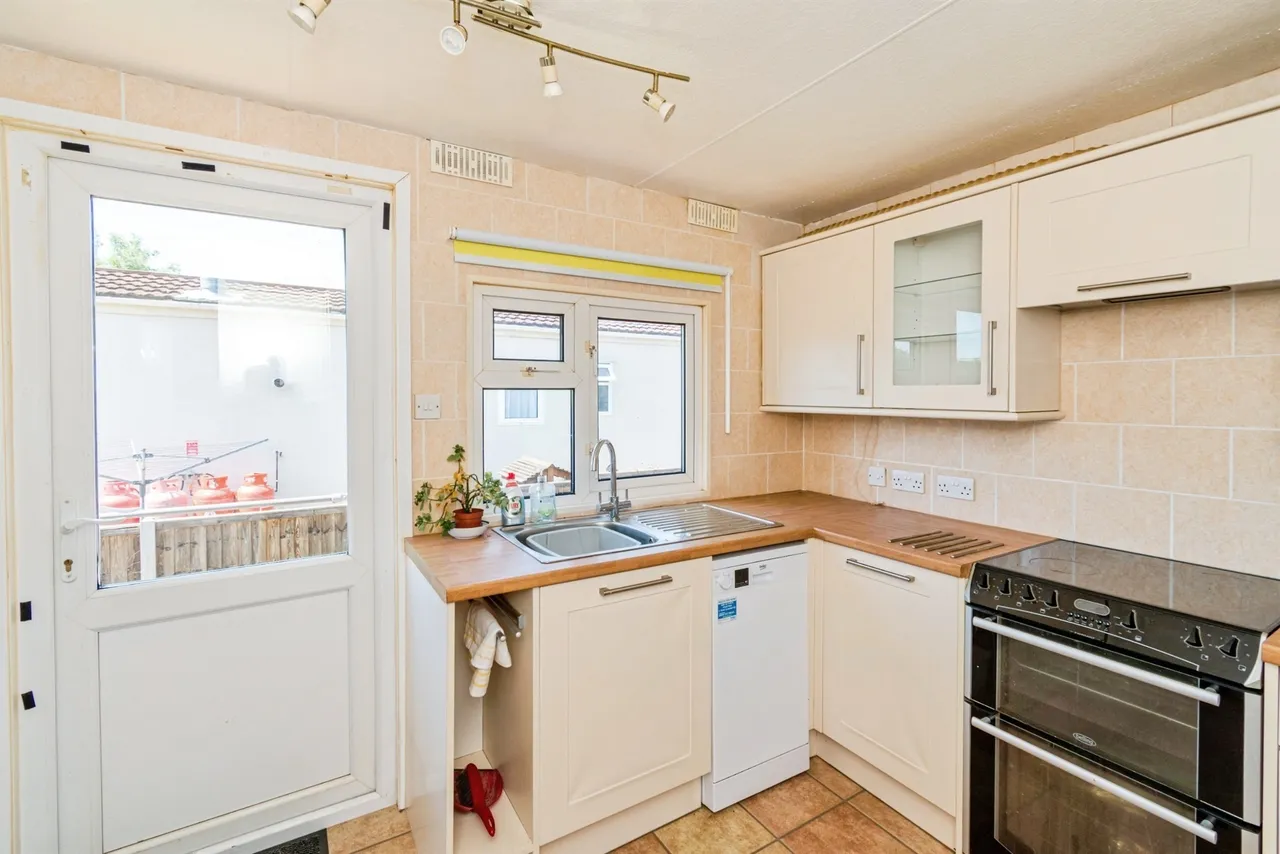 Glen Mobile Home Park, Colden Common, SO21, photo 17