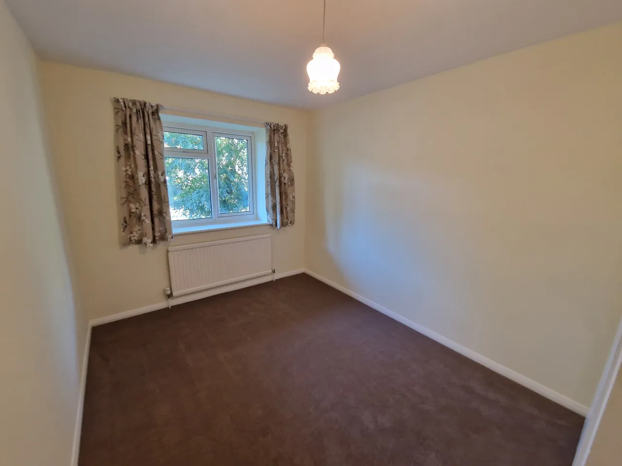 Hughenden Road, photo 11