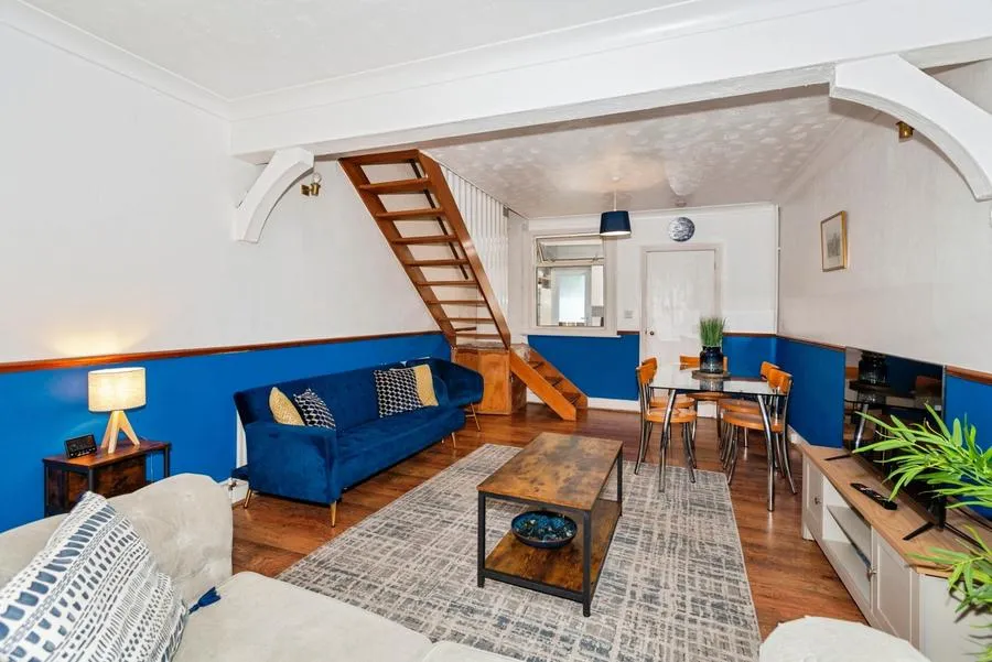 St. Leonards Road, Windsor, SL4, photo 5