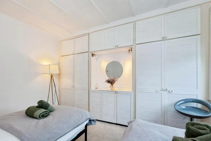 St. Leonards Road, Windsor, SL4, photo 14