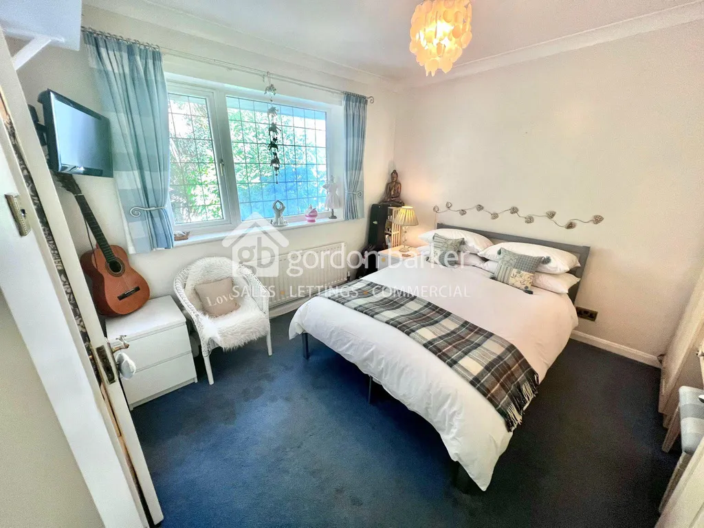 Queens Park Avenue, Bournemouth, BH8 9HA, photo 14