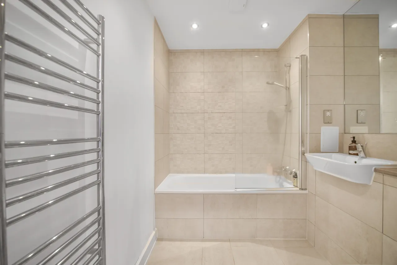 Olympic Park Avenue, London, E20, photo 13