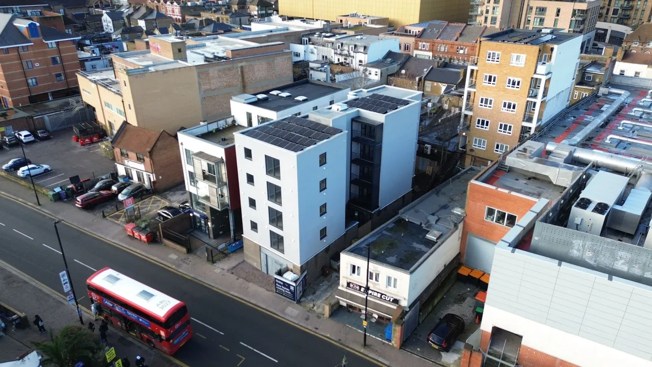 10 bed residential development for sale — Hanworth Road, Hounslow, TW3