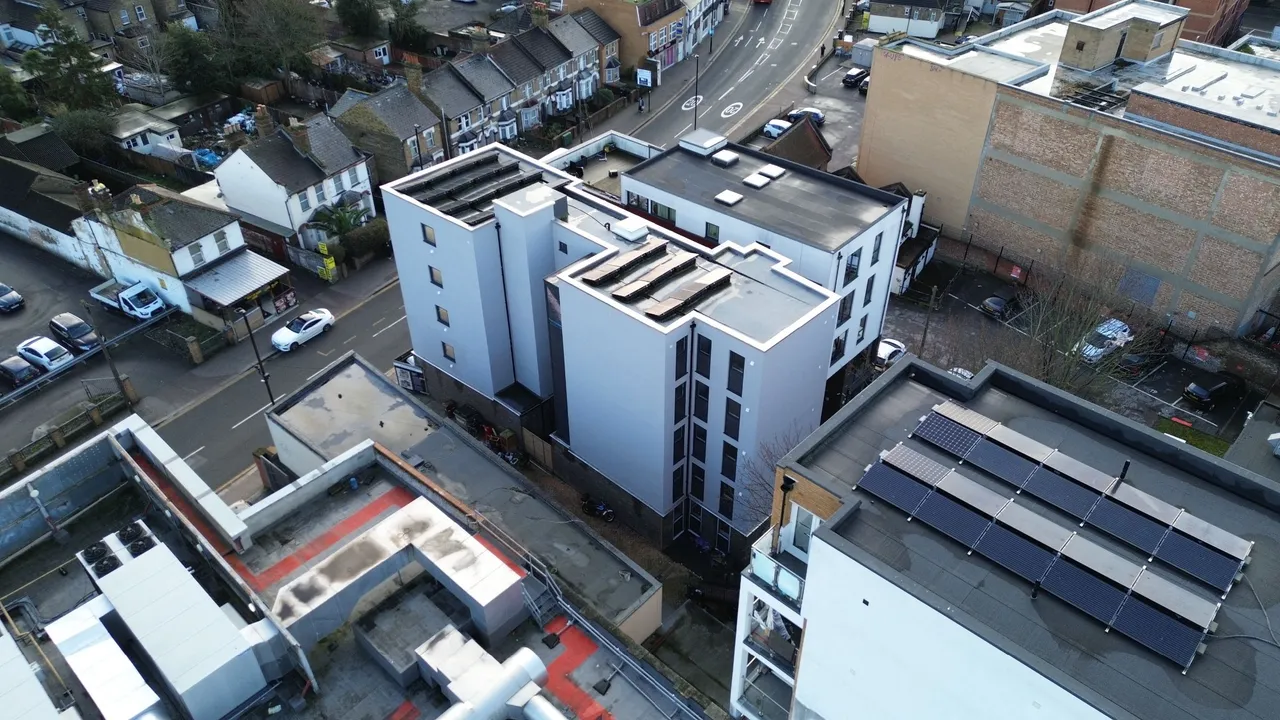 Hanworth Road, Hounslow, TW3, photo 5