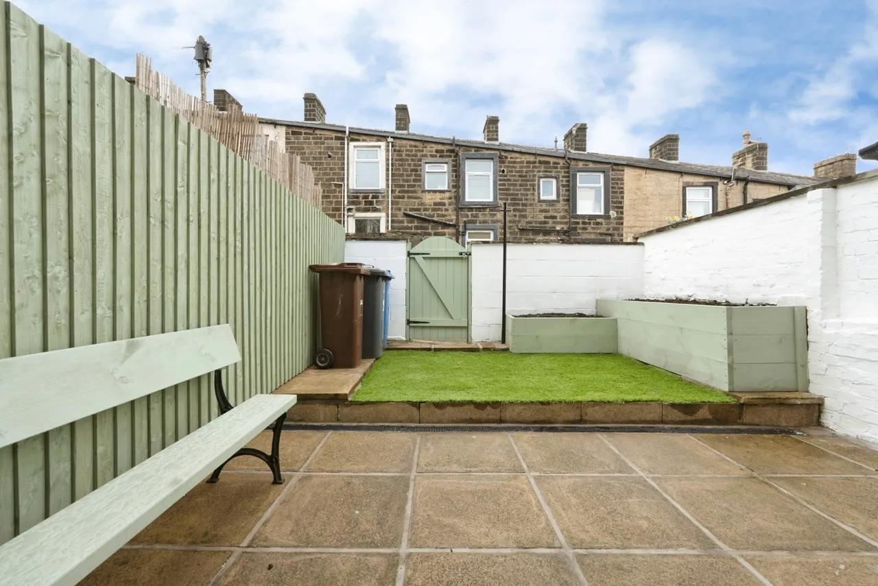 Essex Street, Colne, BB8, photo 14