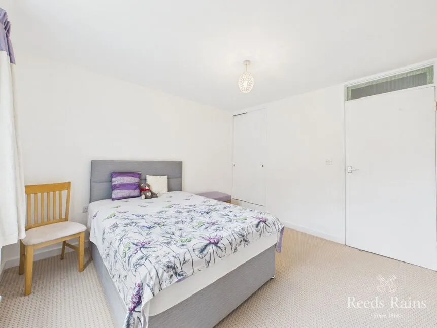 Victoria Road, YO11, photo 9