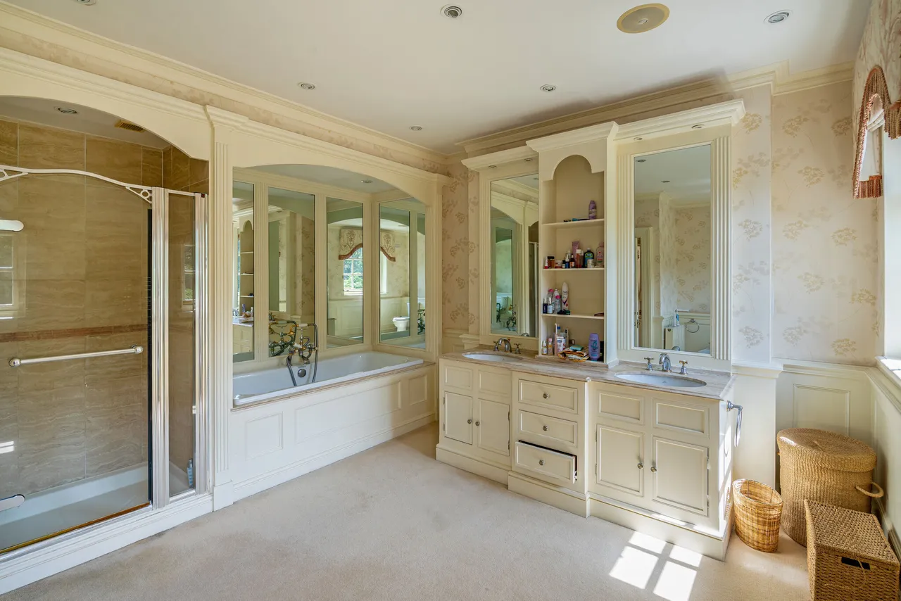 Hatton Hill, Windlesham, GU20, photo 14