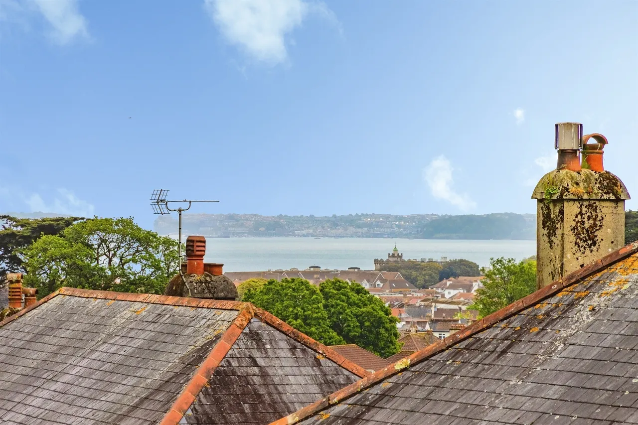 Coombe Road, Paignton, TQ3, photo 2