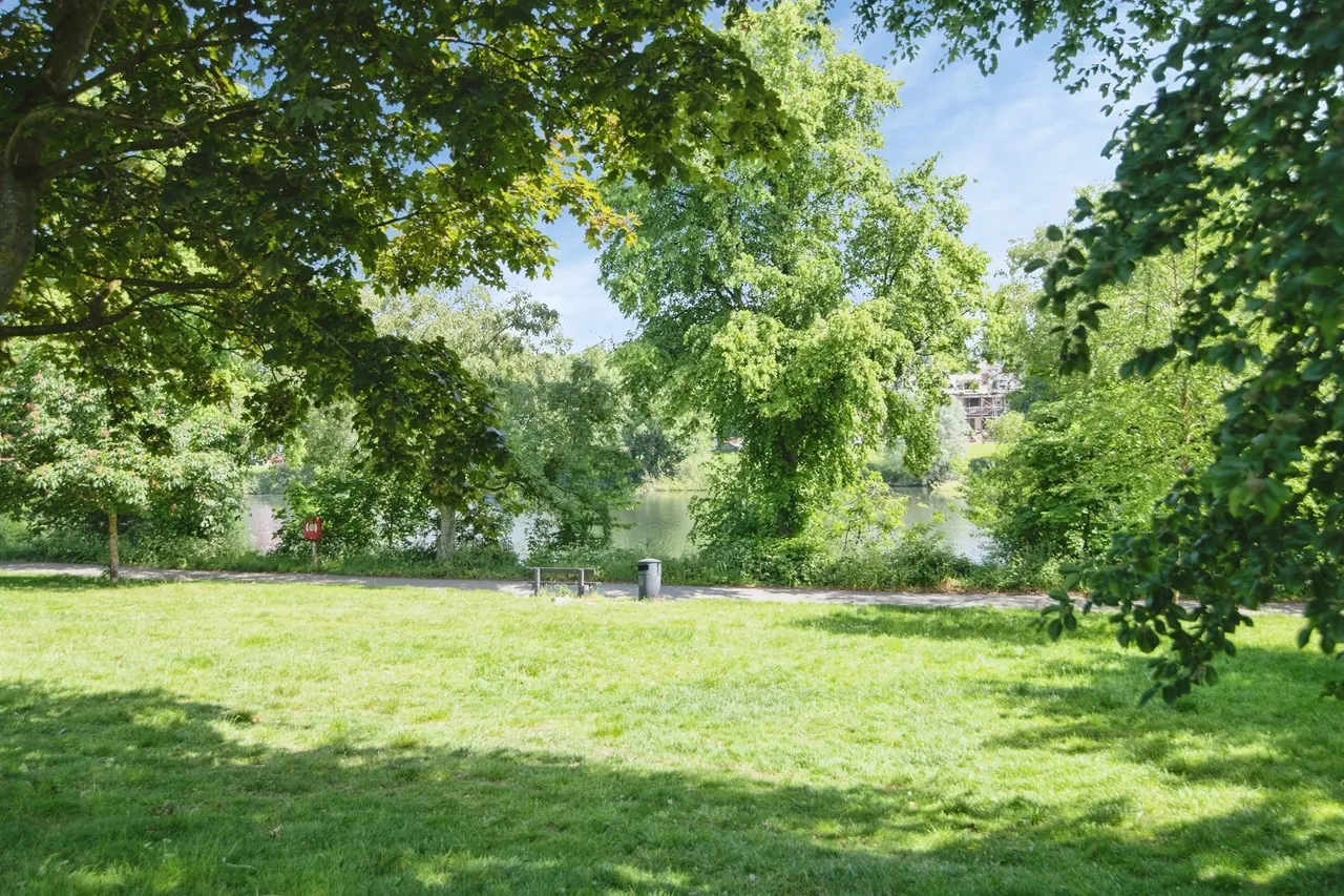 Lakeside Walk, Birmingham, B23, photo 17