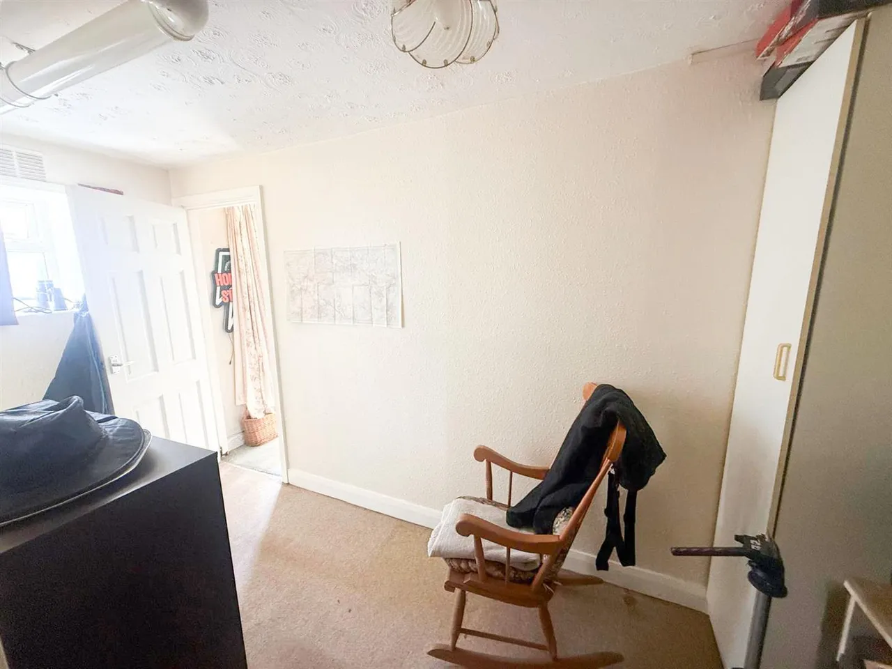 Main Street, Cross Hills, BD20 8TT, photo 16