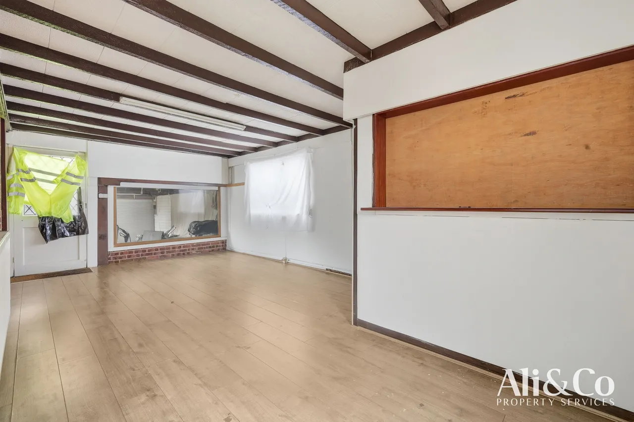 Waverley Gardens, Grays, Essex, RM16 2TJ, photo 15