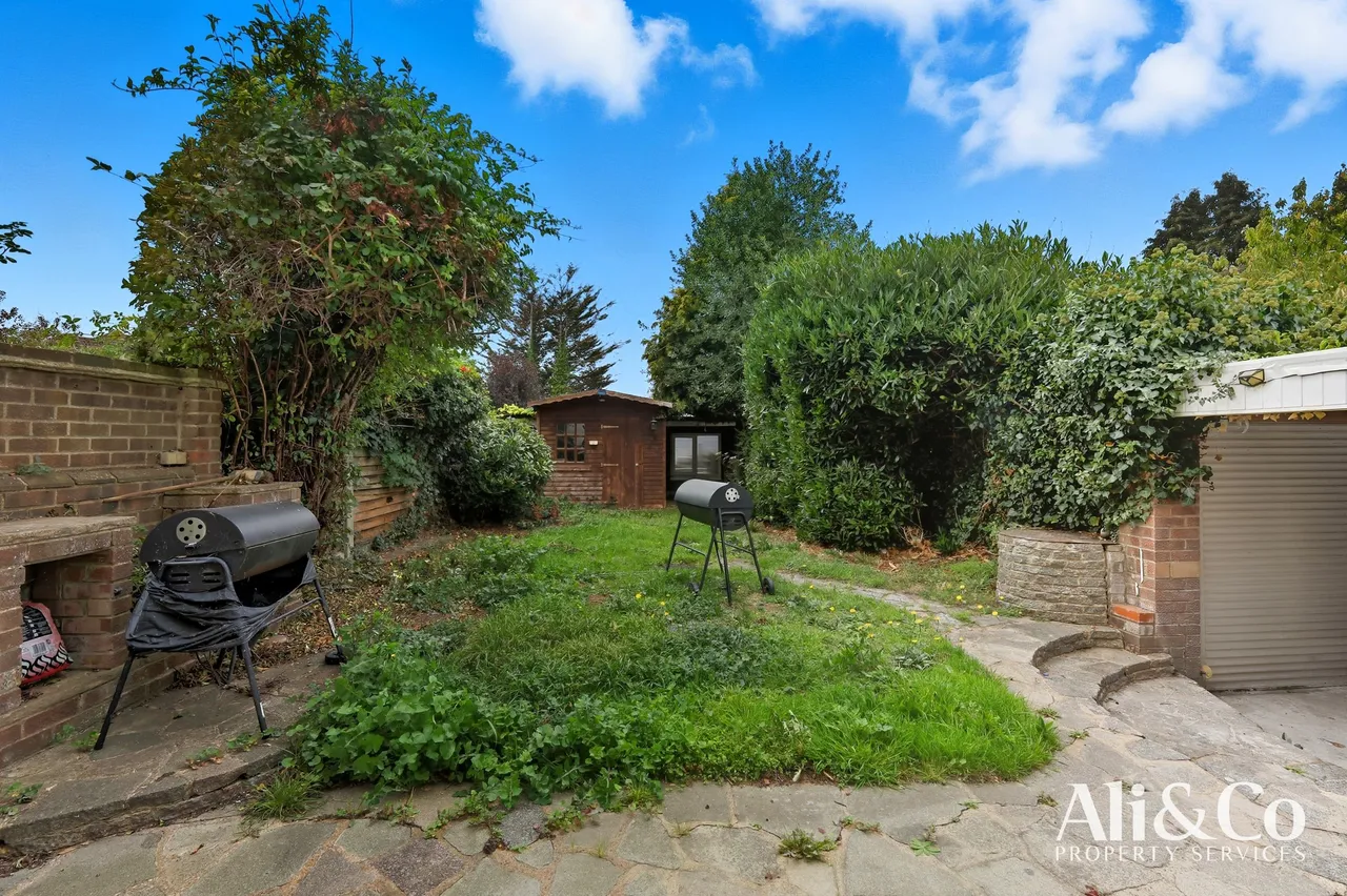 Waverley Gardens, Grays, Essex, RM16 2TJ, photo 18