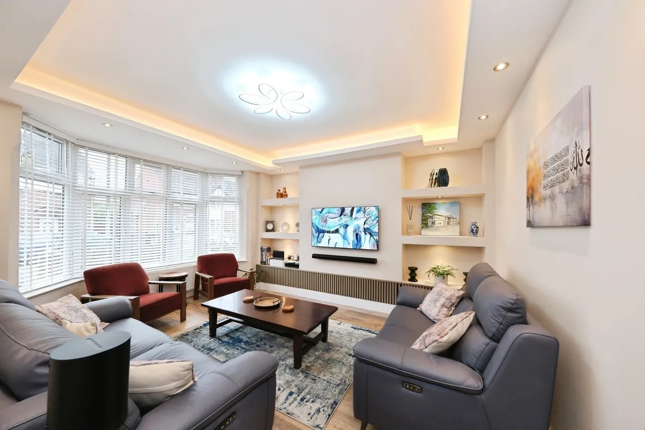 Austen Avenue, Nottingham, NG7, photo 3