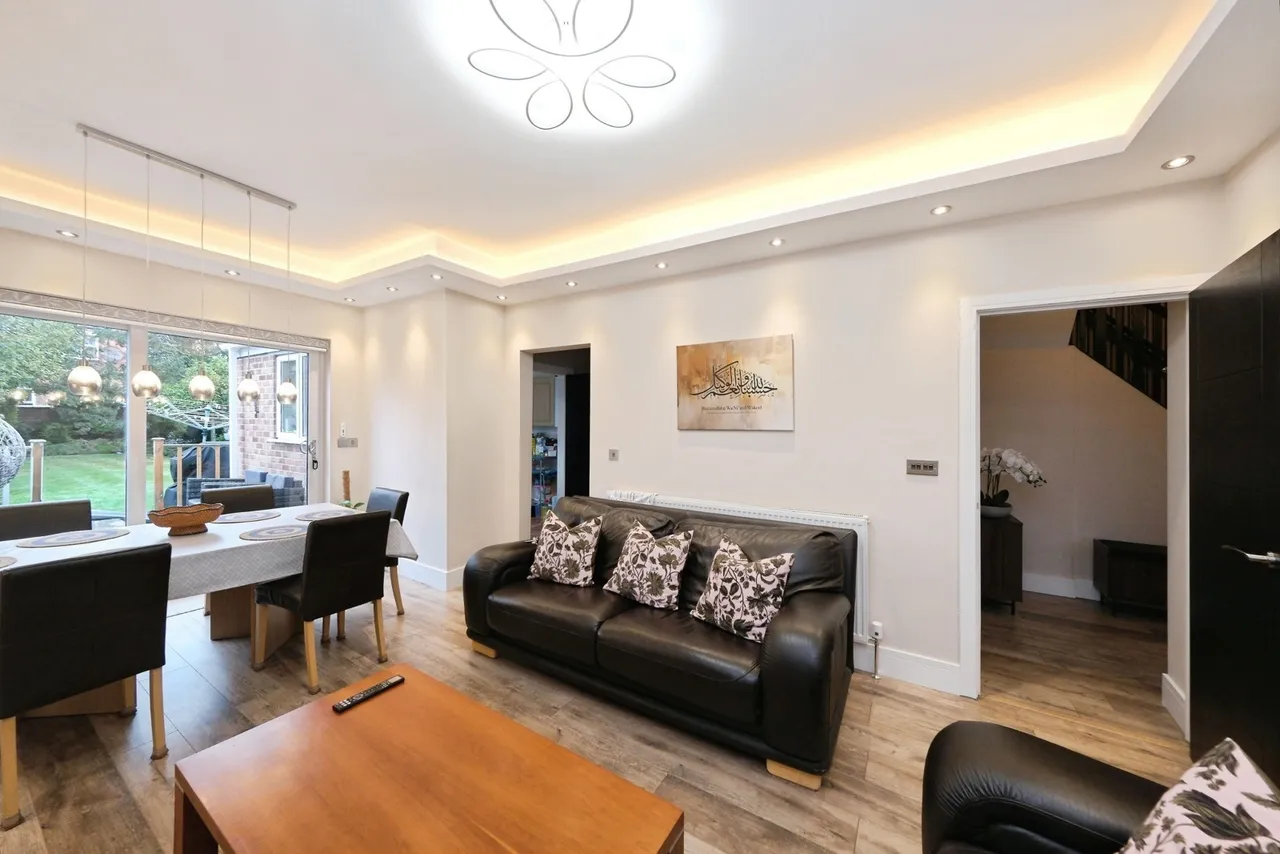 Austen Avenue, Nottingham, NG7, photo 13