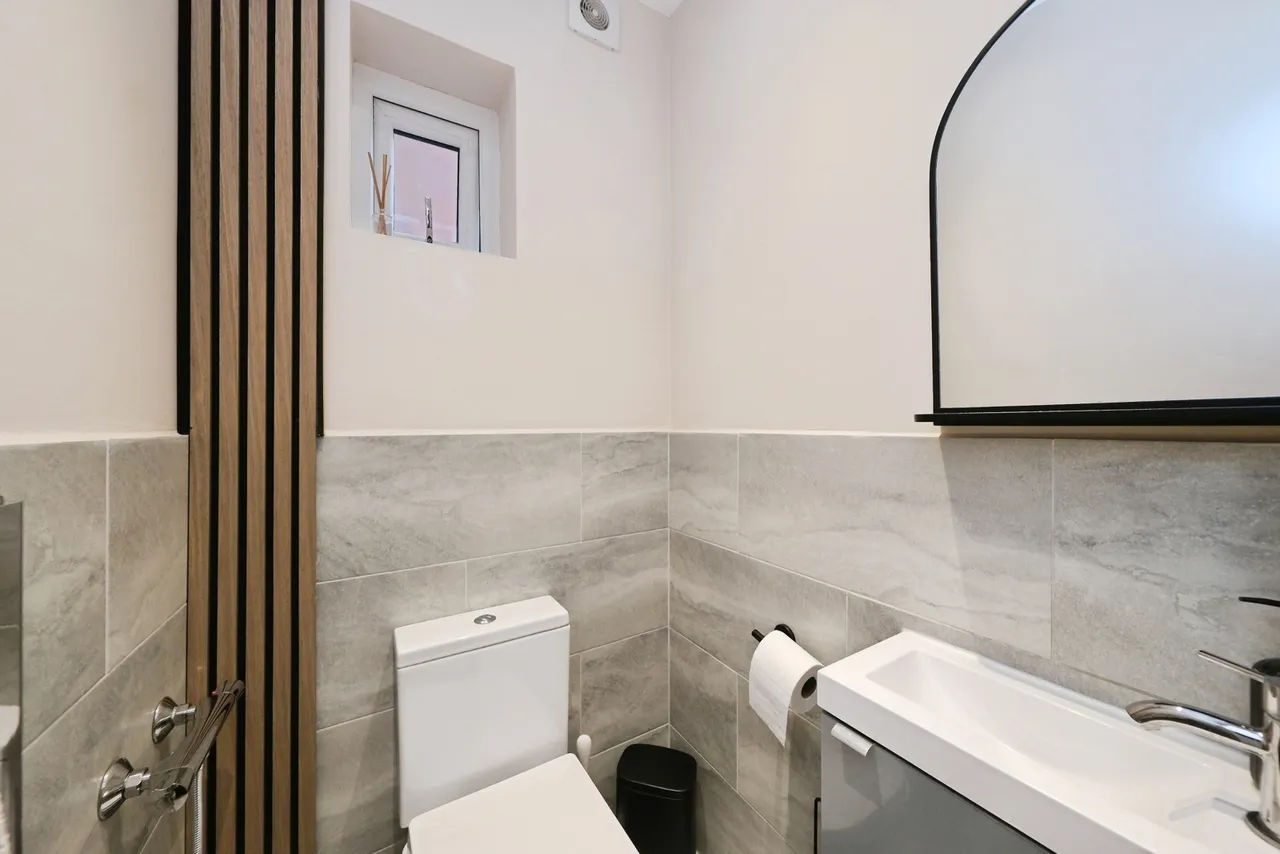 Austen Avenue, Nottingham, NG7, photo 27