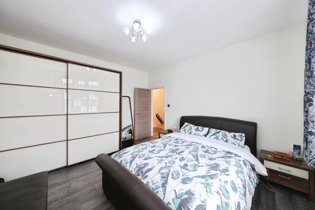 Austen Avenue, Nottingham, NG7, photo 25