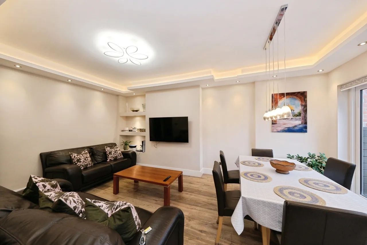 Austen Avenue, Nottingham, NG7, photo 16