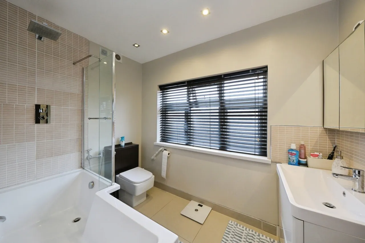 Austen Avenue, Nottingham, NG7, photo 29