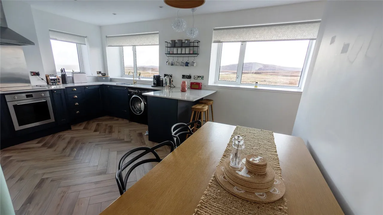Park Cottage, Claddach Illeray, Isle of North Uist, Eilean Siar, HS6 5ES, photo 6
