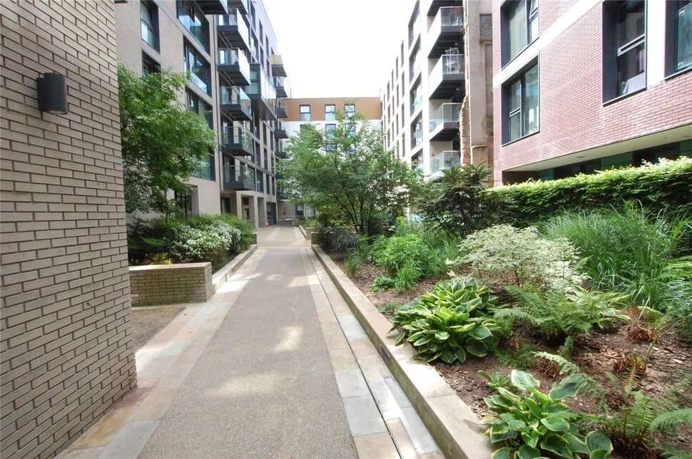 East Tucker Street, Bristol, BS1, photo 2