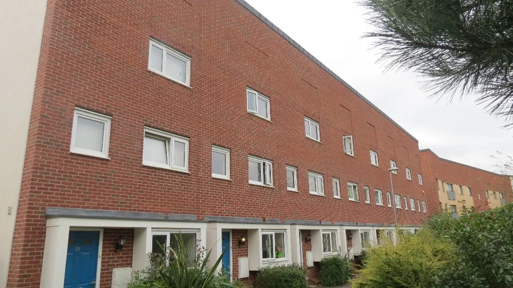 5 bed house to rent, Aviation Avenue, Hatfield, AL10