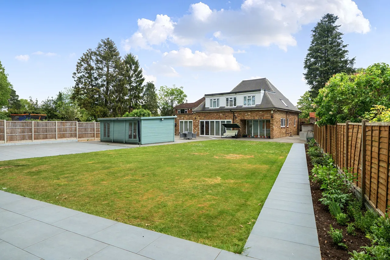 Wood Lane Close, Iver, SL0, photo 10