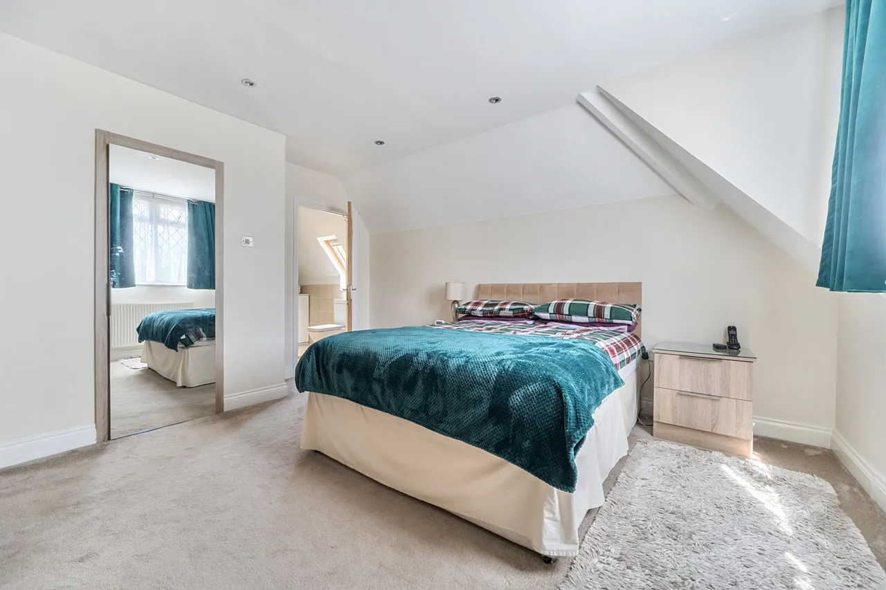 Wood Lane Close, Iver, SL0, photo 8