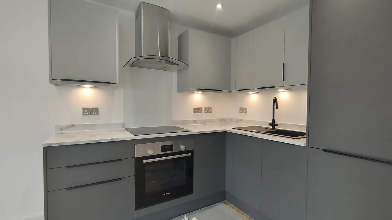 Windmill Lane, Hanwell, UB2, photo 5