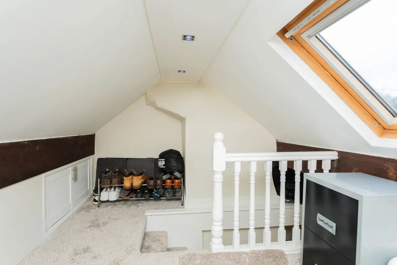 Pollards Lane, Summerseat, Bury, BL9 5PF, photo 15