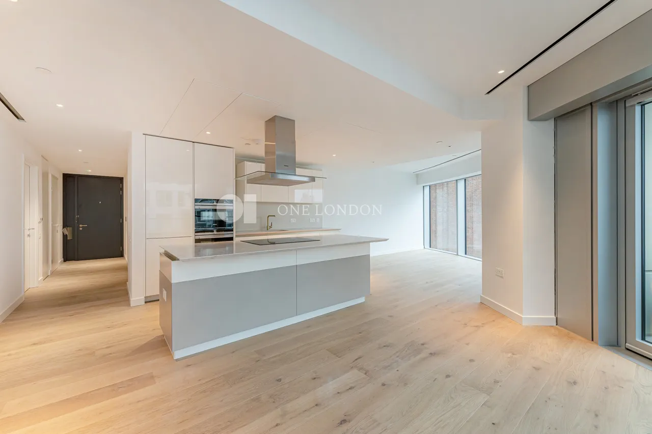 Electric Boulevard, London, SW11, photo 11