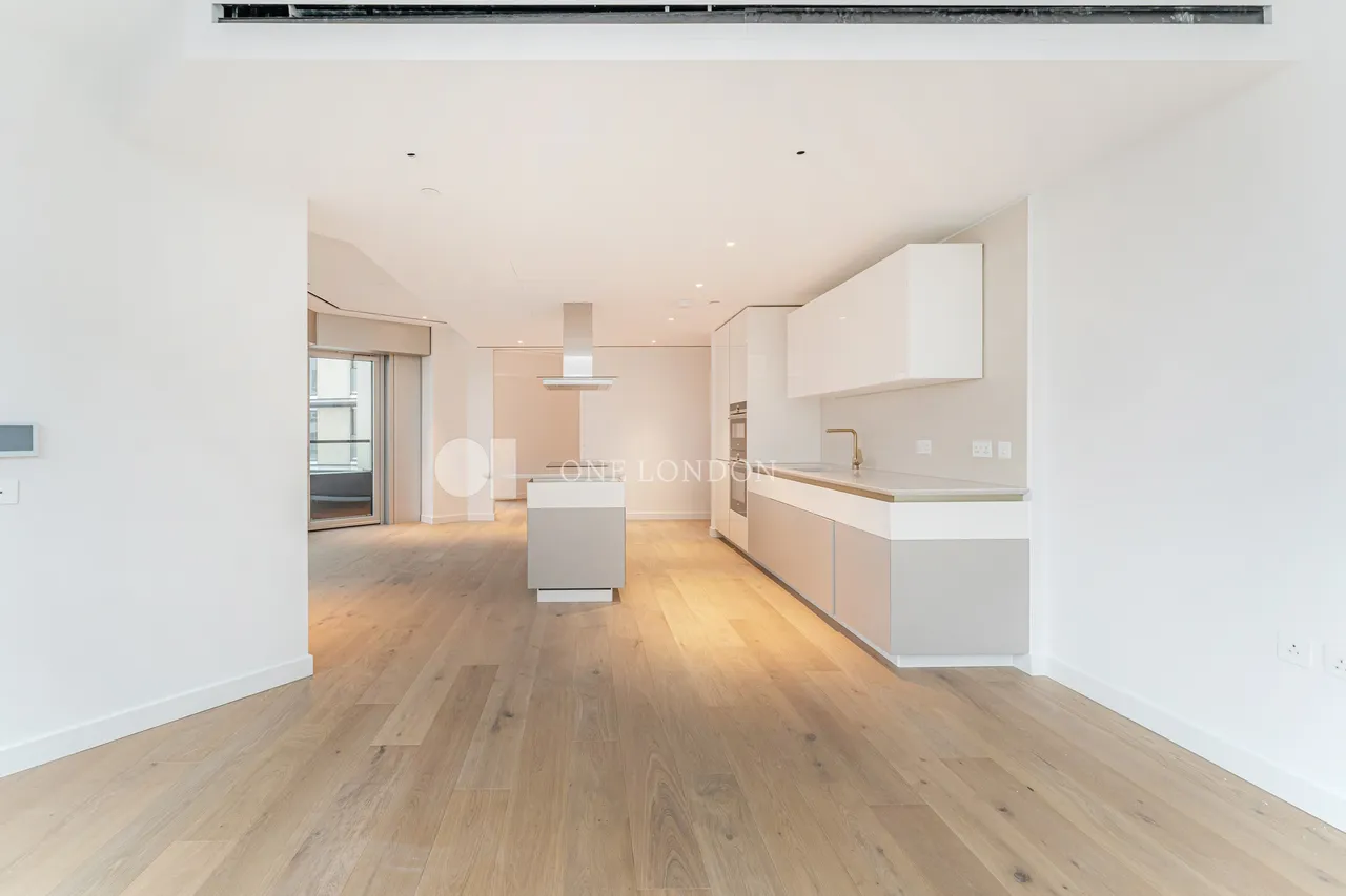 Electric Boulevard, London, SW11, photo 8