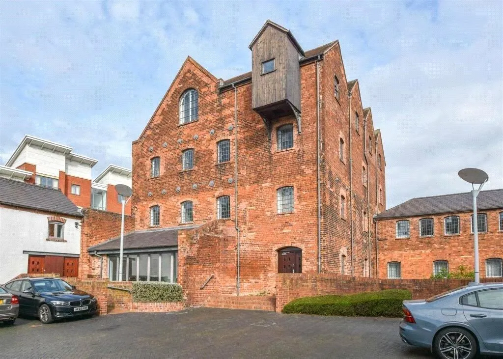 1 bed flat for sale, Albion Street, Wolverhampton, WV1